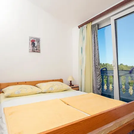 Apartmán Apartman, And Kata Pula