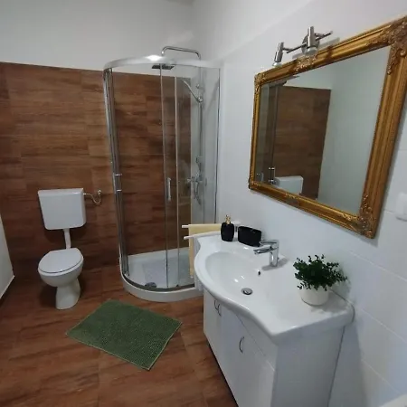 Apartmán Apartman, And Kata Pula