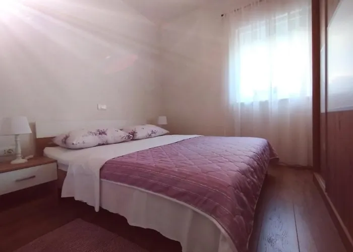 Διαμέρισμα Apartman, And Kata Πούλα