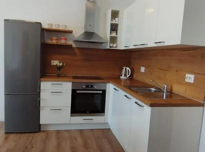 Διαμέρισμα Apartman, And Kata Πούλα