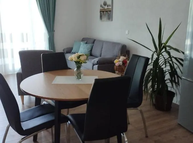 Διαμέρισμα Apartman, And Kata Πούλα