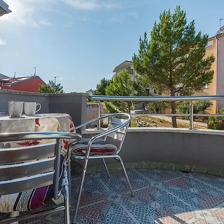 Apartman, And Kata Appartement *